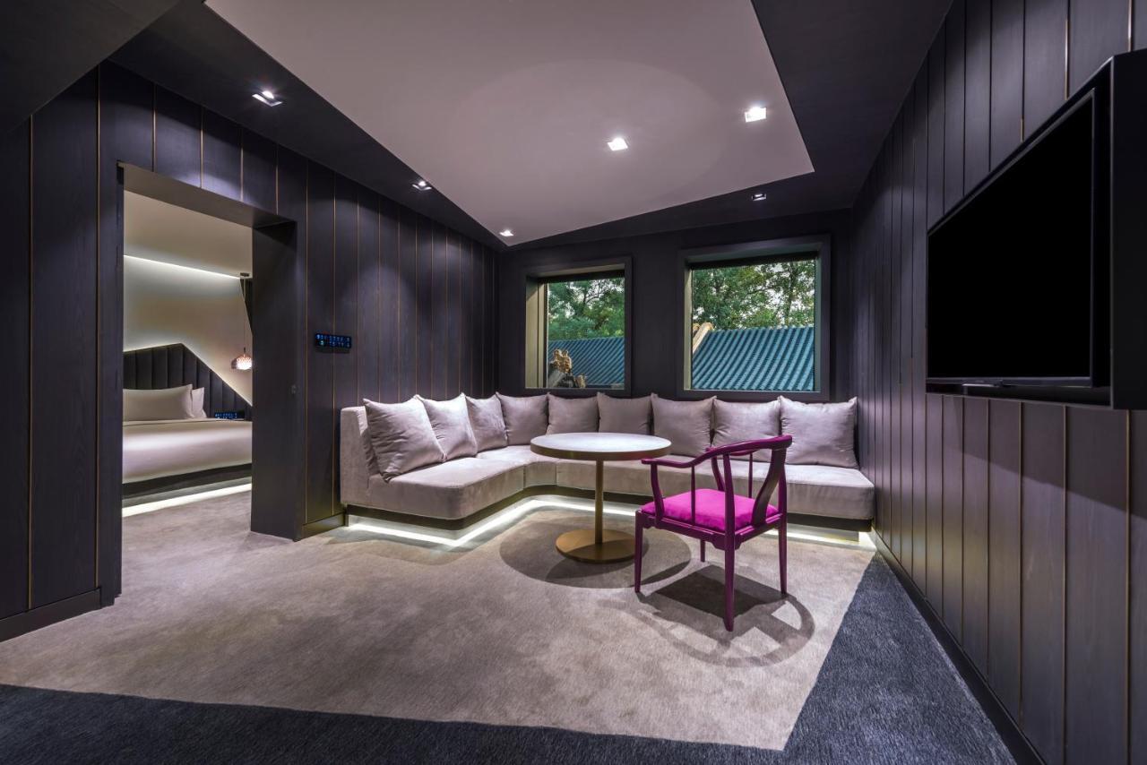 Vue Hotel Пекин Экстерьер фото